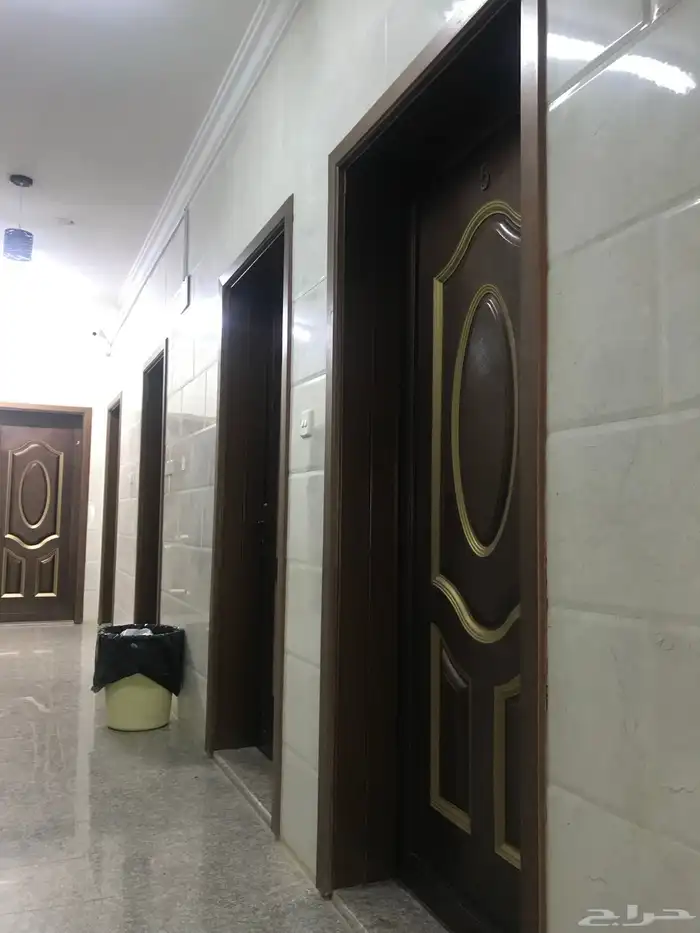 شقق عزاب فاخره للايجار حي البوادي تبوك 3