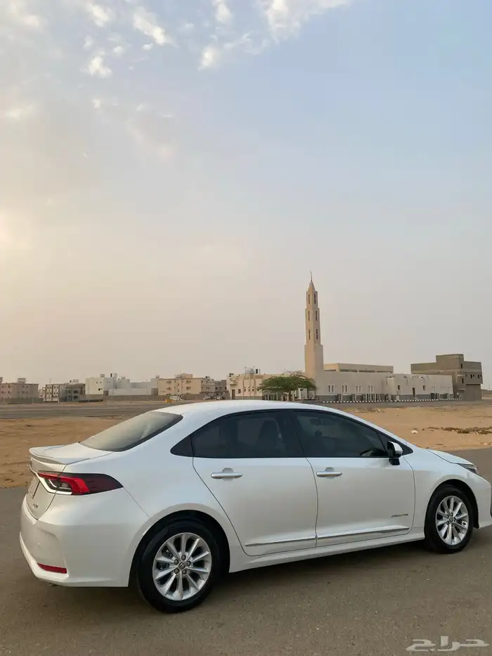 كرولا 2022 مكينه 2000فل كامل وكاله بصمه فتحة سقف دخول ذكي 6