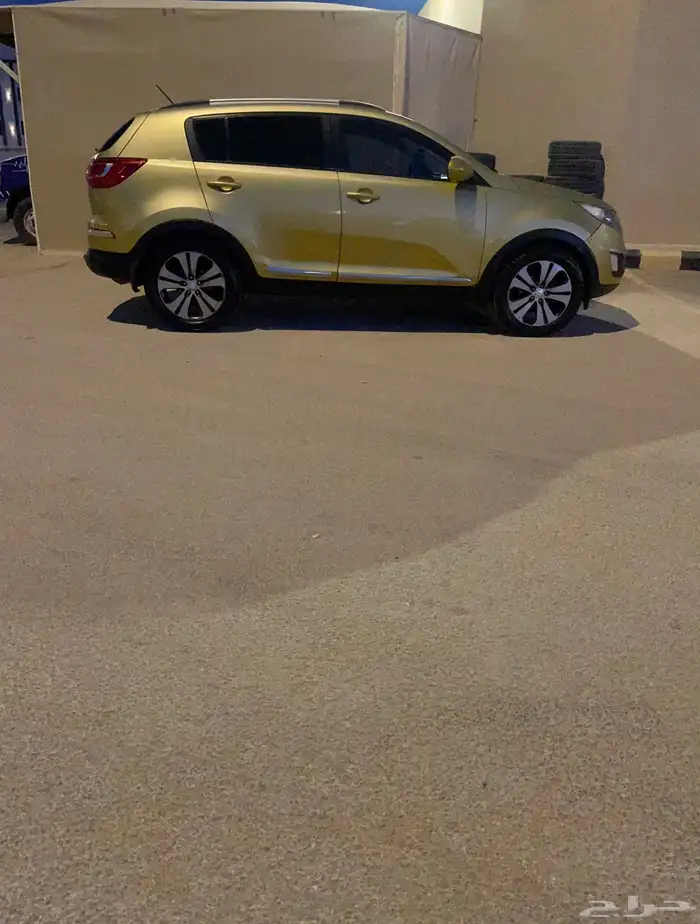 سبورتاج موديل 2012 0