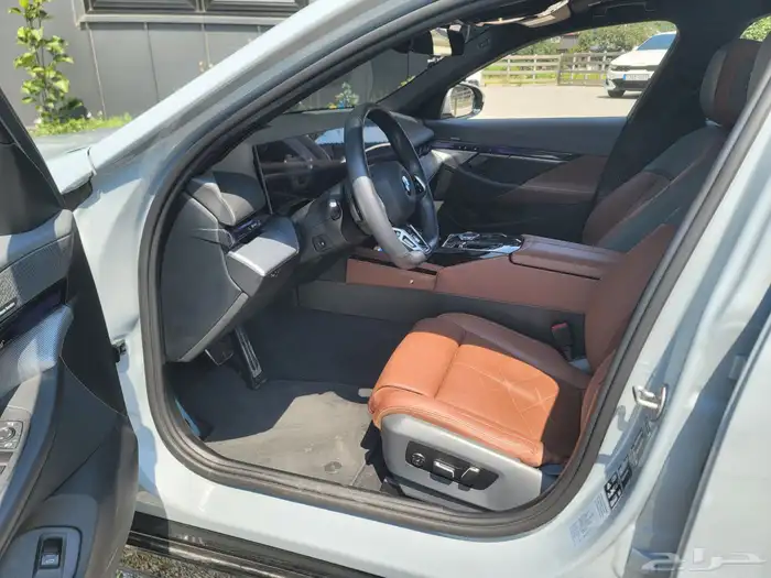 بي ام دبليو 530i M KIT 2024 17