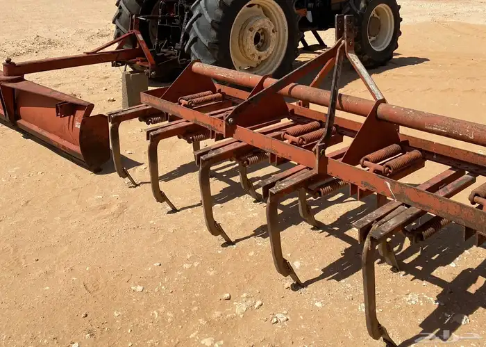 معدات زراعية إيطالية 0