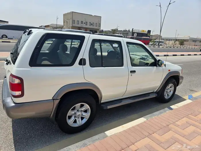 نيسان باثفيندر 2003 1