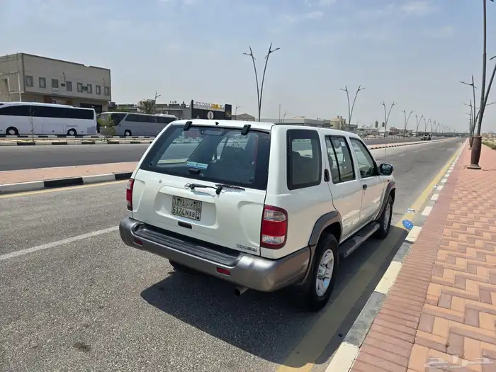 نيسان باثفيندر 2003 11