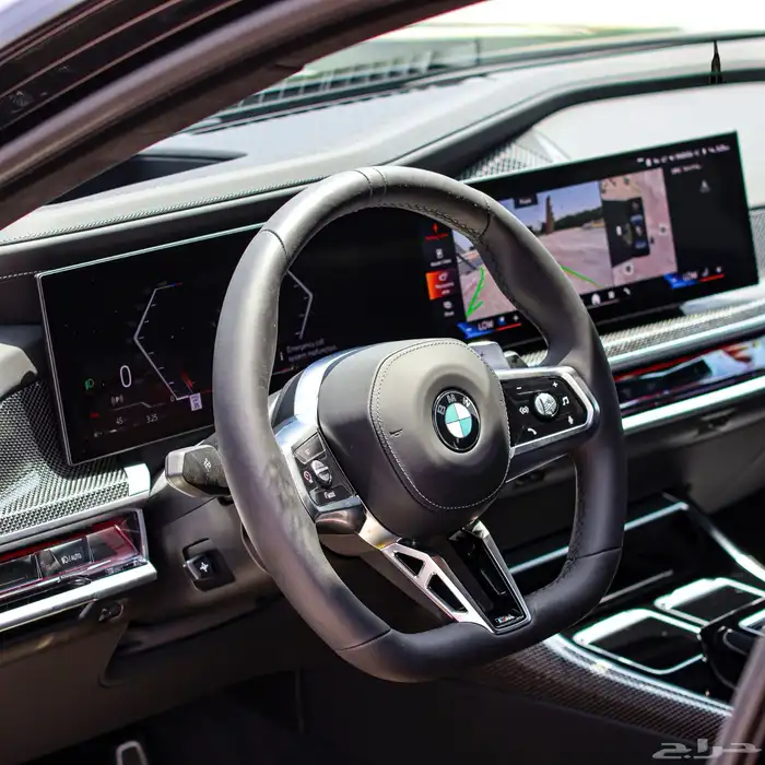 في الامارات 2025 BMW 760i GREY 13