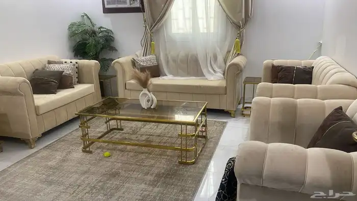 جلسه كامله كنب .سجاد .طاوله. ستاره .دولاب كوفي 0