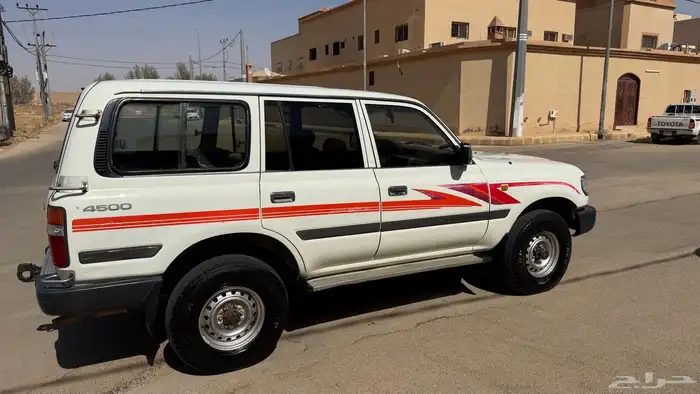 جيب صالون 1995 نظيف 2