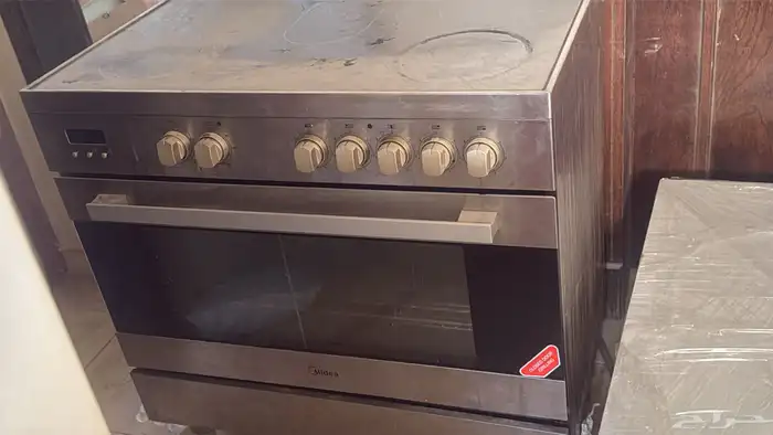 عندي طاولات وفرن 0