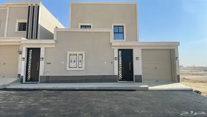 فيلا سكنية دور وثلاث شقق 37
