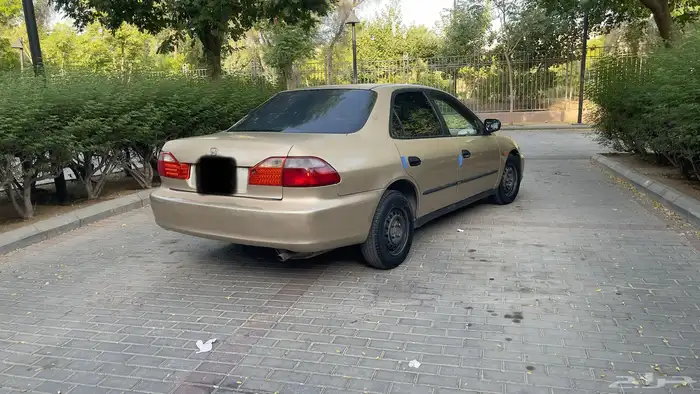 هوندا اكورد 2000 1