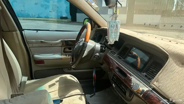 فورد ماركيز 2002 7