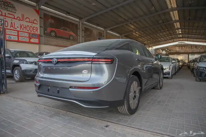تويوتا كراون بريموم 2025 46