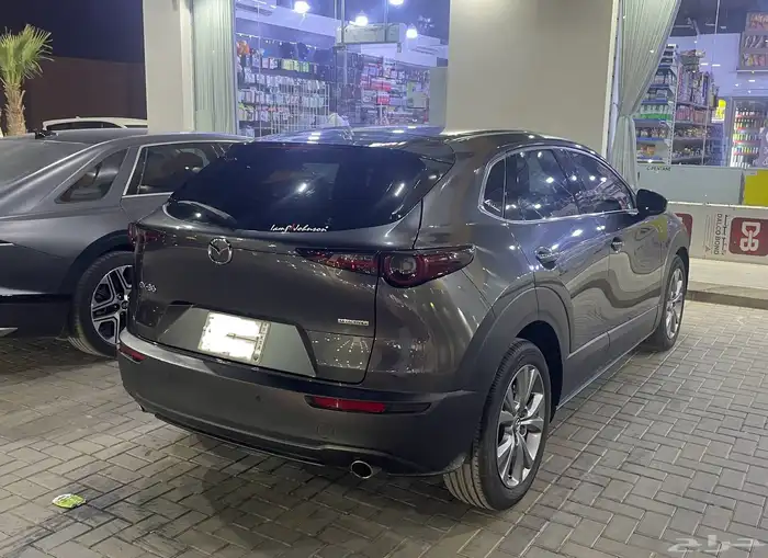 مازدا cx30 موديل 2022 رمادي نظيفة ممشى 45 الف 4