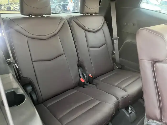 كاديلاك XT6موديل 2020 19