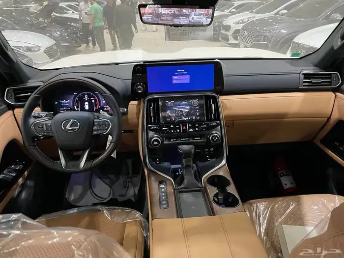 لكزس2025LX600BBخليجي داخلي جملي (بنزين)3.5L 28