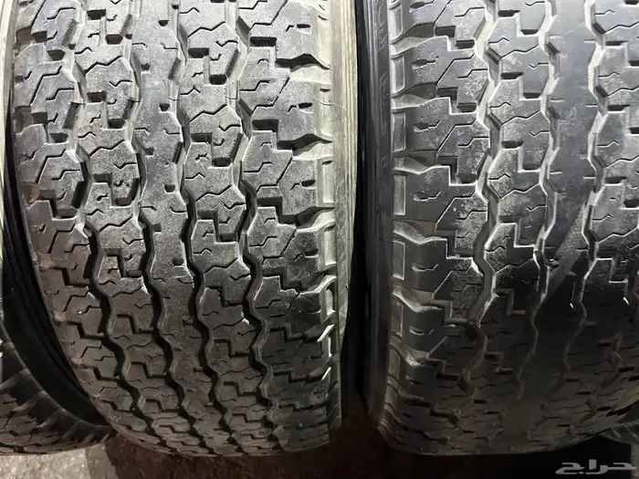 جنوط نيسان فتك جيب مقاس 16 صيني مع كفرات دنلوب نضيف تاريخ22 26