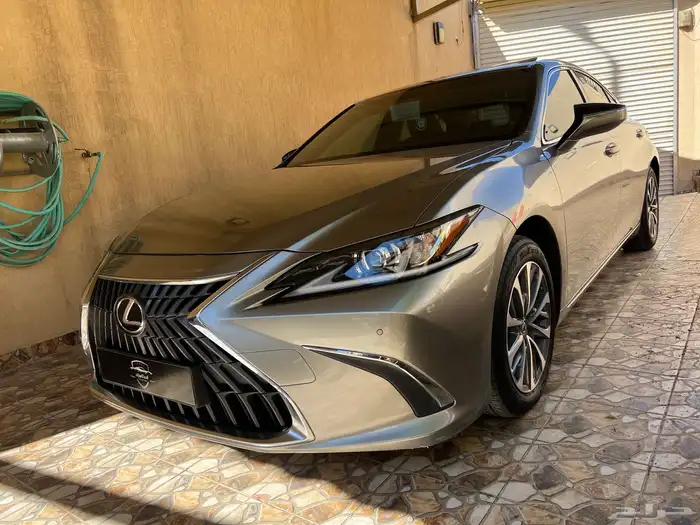 لكزس مديل 2023 حجم 250 ES سعودية عبداللطيف جميل 0