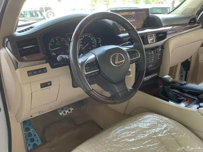 للكزس LX570 سعودي 2020 10