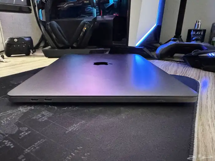 MacBook Pro 13-inch  2020 ماك بوك برو 1