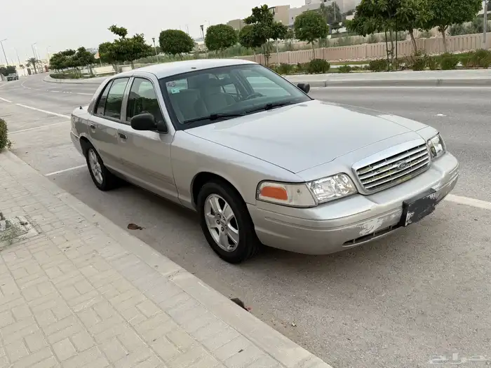 فكتوريا 2009 ماشي 215 الف نظيف واستمارة مجدده 1
