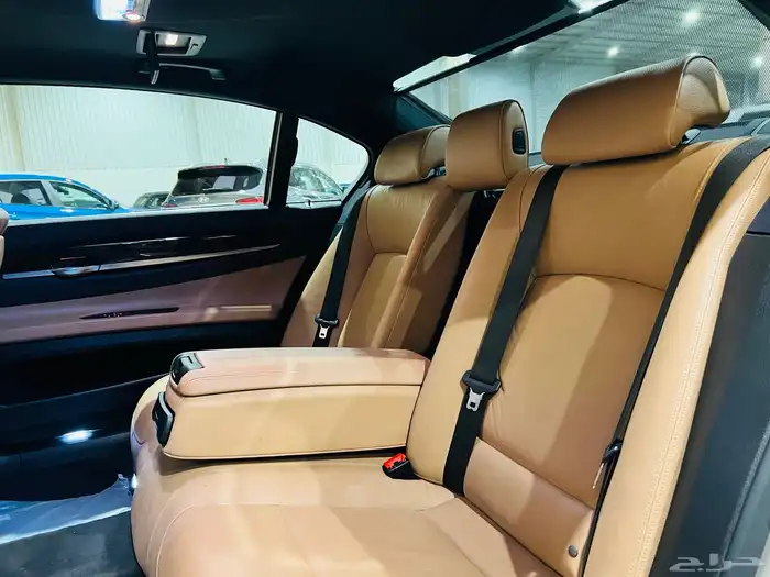 بى ام دبليو 2015 730Li V6 بحاله ممتازه 10
