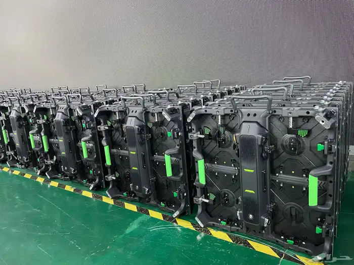 شاشات ايجار و اضاءات   تجهيزات فعالية 4