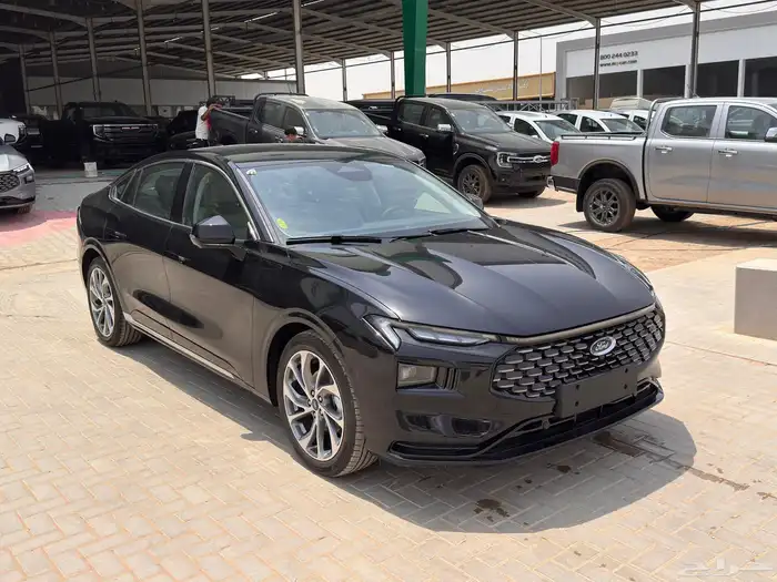 فورد تورس تيتانيوم لون اسود موديل 2025 توكيلات الجزيرة 4