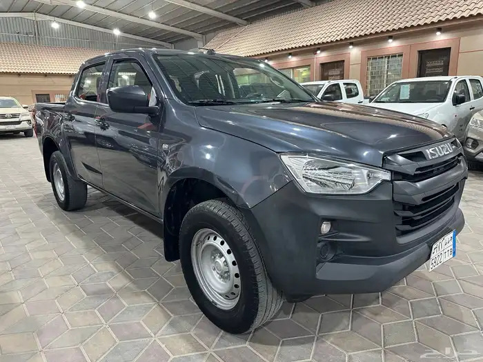 ايسوزو ديماكس 2023 دبل 3