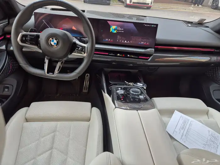 بي ام دبليو 520i M KIT 2024 12