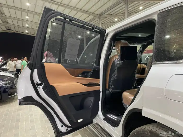 لكزس2025LX600BBخليجي داخلي جملي (بنزين)3.5L 25
