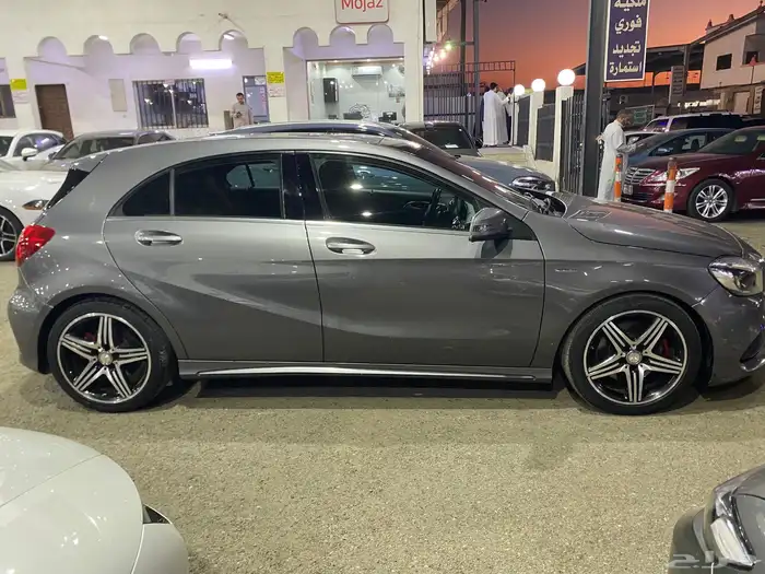 مرسيدس A250 AMG2016 اي كلاس 4