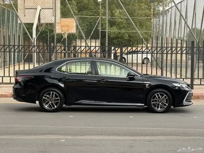 تويوتا كامري هايبرد 2023 10
