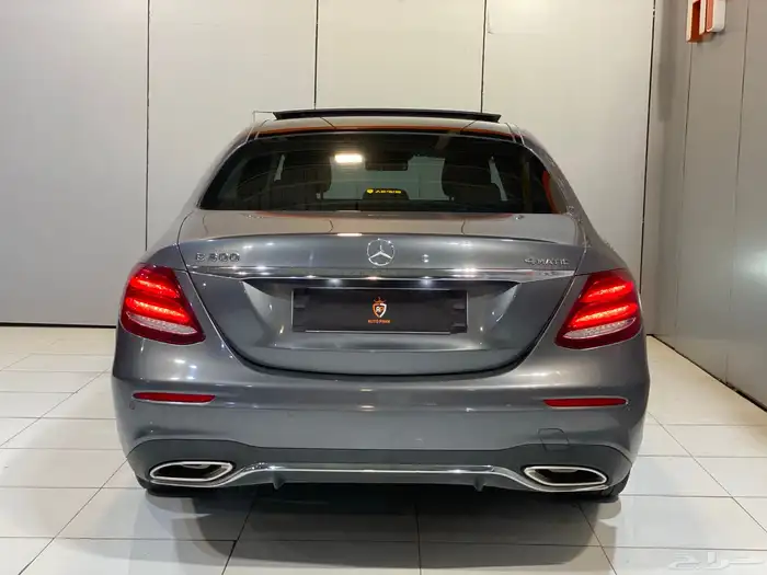 مرسيدس E300 2017 بحاله نظيفة جدا 5