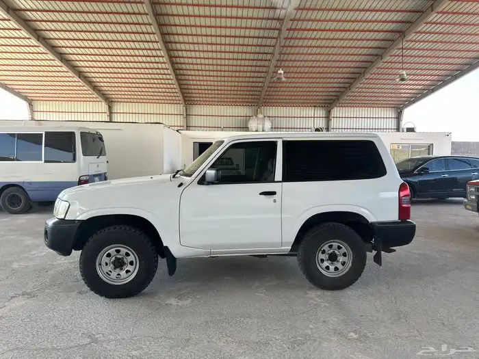 نيسان باترول 1