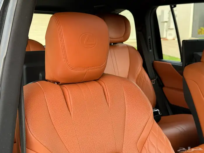 جيب لكزس LX600 2022 VIP - سعودي ضمان وصيانه مجانيه 30