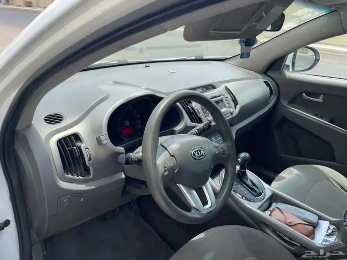 KIA Sportage 2012 6