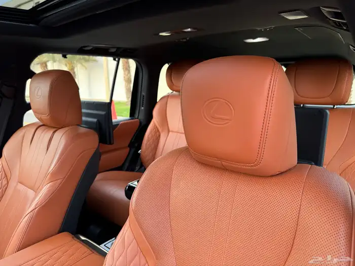 جيب لكزس LX600 2022 VIP - سعودي ضمان وصيانه مجانيه 42