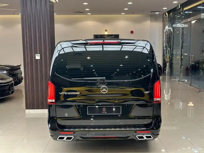 Mercedes VITO VIP 2023 3