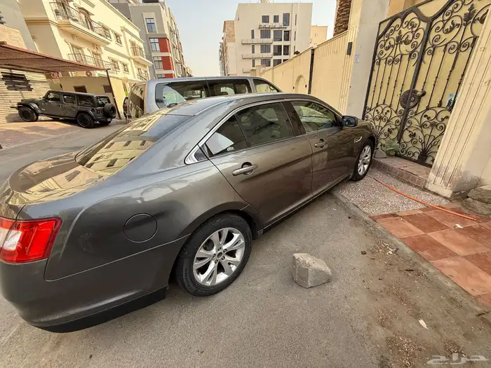 فورد تورس 2011 بحالة ممتازة 2