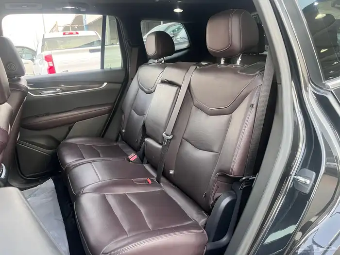 كاديلاك XT6موديل 2020 14