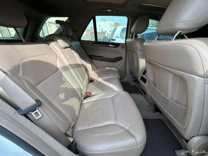 جيب مرسيدس ML400 موديل 2015 بحالة ممتازة (جدة) 5