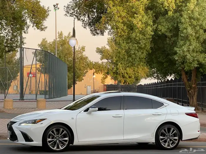 لكزس-ES350-2020(ممشي75الف)اف سبورت 9