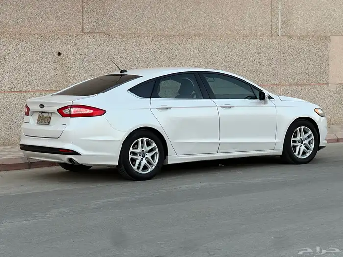فورد فيوجن 2015 7