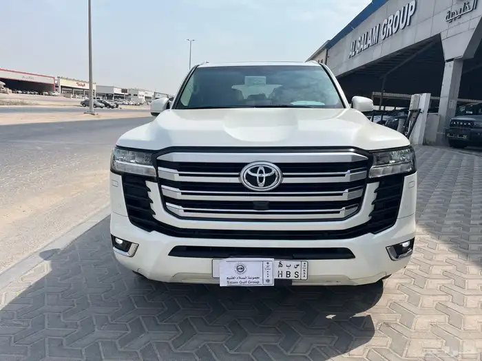 لاندكروزر 2023 GXR-L4 0