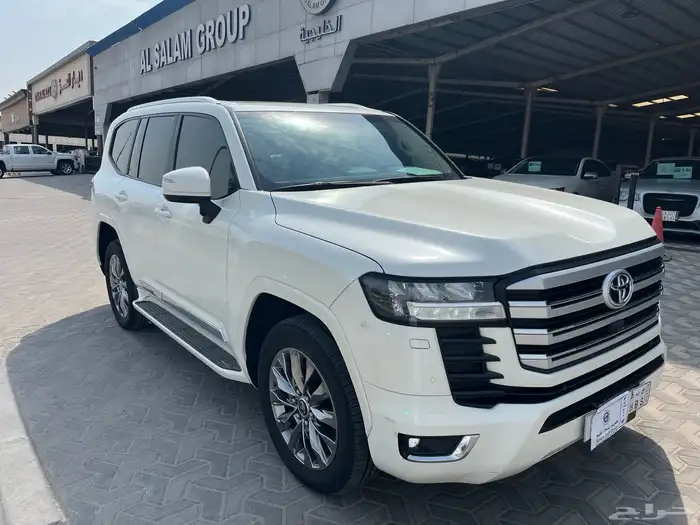 لاندكروزر 2023 GXR-L4 1