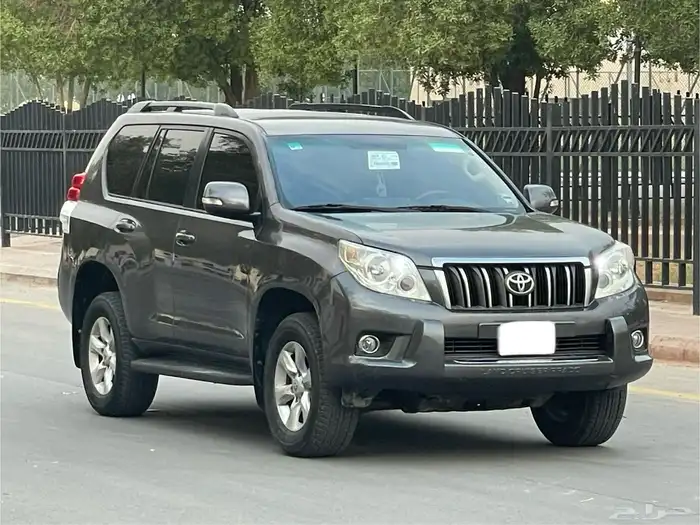 تويوتا برادو v6 2012 سعودي 1