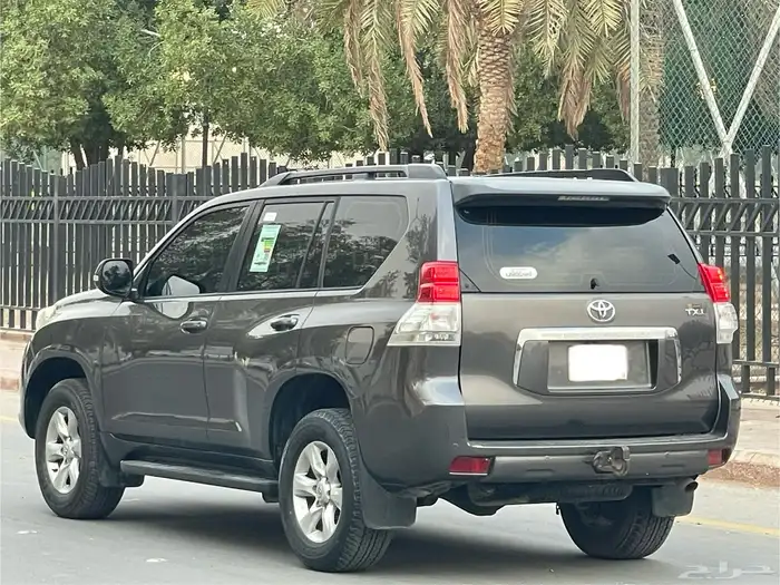 تويوتا برادو v6 2012 سعودي 6