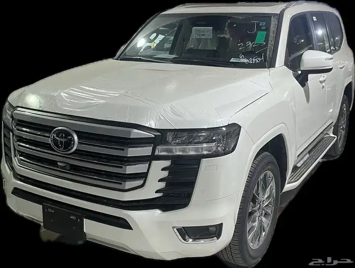 لاندكروزر GXR 3 2025 بنزين ابيض 305660 0