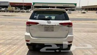 تويوتا فورشنر VX 2019 بنزين دبل 6 سلندر 4