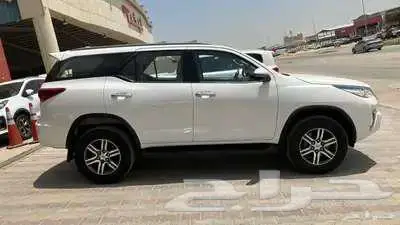 تويوتا فورشنر VX 2019 بنزين دبل 6 سلندر 2