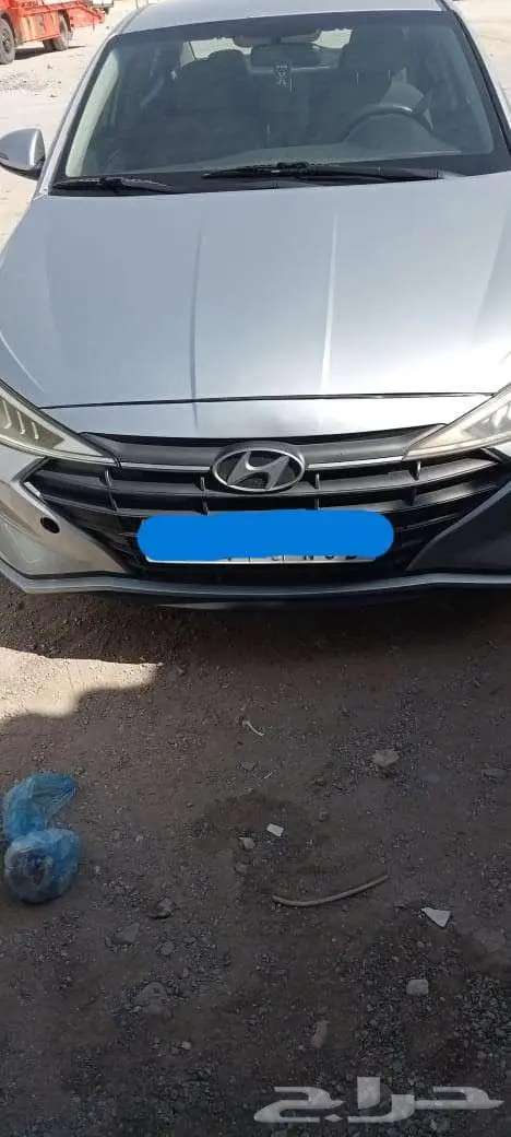 Hyundai Elantra 2
